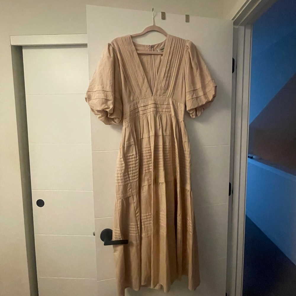 COPY - Pink / champagne beautiful midi dress!